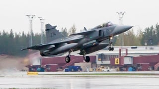 aviun gripen tar partenza