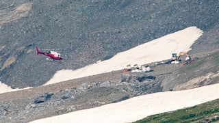Las lavurs èn per gronda part vegnidas fatgas cun helicopters. 