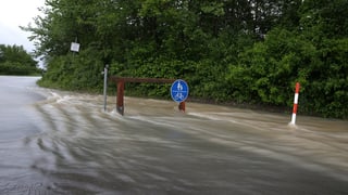 Ina via da velos inundada ad Obernzenn datiers da Ansbach (Baviera) 