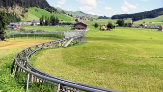 Il vial da scarsolar da stad a Jakobsbad en il chantun Appenzell Dadens
