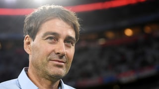 purtret da René Weiler, il trenader da Lucerna