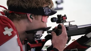 Jan Lochbihler cun la buis da caliber pitschen.