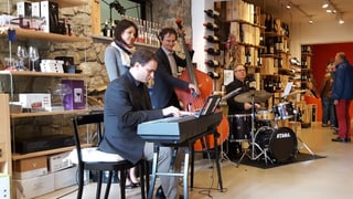 Band che suna al festival da jazz a Schlarigna.