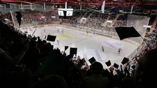 Il stadion da hockey a Rapperswil-Jona. Er in stadion adattà per gieus olimpics? Il stadion da hockey a Rapperswil-Jona. Er in stadion adattà per gieus olimpics?