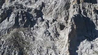  Senda enferrada dal Sulzfluh.