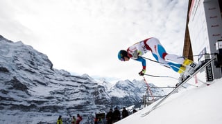 in skiunz parta per la cursa dal Lauberhorn