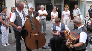 ina chapella da musica populara ina chapella da musica populara