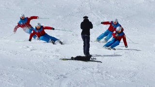 Impurtant ch'il skiunz davostiers è sincron