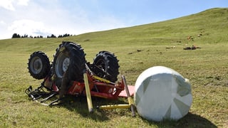 Il tractor en dies. 