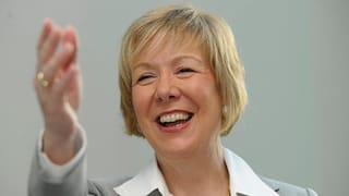 Monika Ribar che candidescha sco presidenta dal cussegl d'administraziun da l'SBB