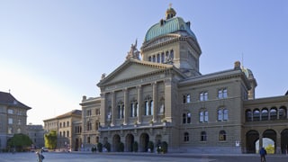 Fotografia da la chasa federala a Berna.