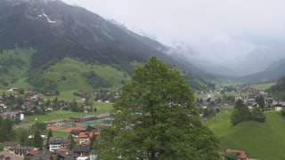 Vista sur ina part da la vischnanca da Claustra.