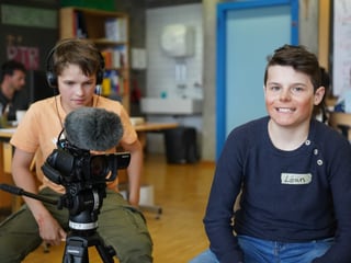 Kinder mit Kamera