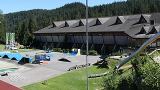 Il center da sport Prau la Selva a Flem. Il center da sport Prau la Selva a Flem.