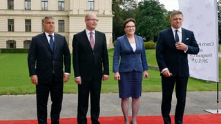 Ils schefs da regenza da l'uschenumnada gruppa Visegrad avant lur inscunter davart la crisa da fugitivs.