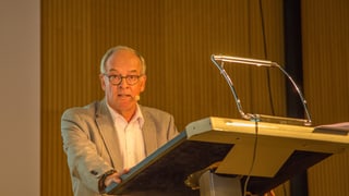 Purtret da Arno Krucker