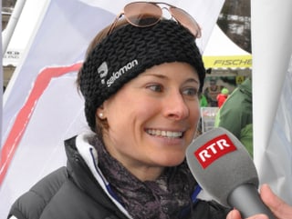 Seraina Boner tar ina intervista. Seraina Boner tar ina intervista.