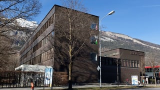 Il bajetg principal da la scol'auta spezialisada.