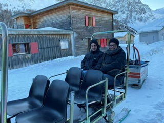 Silvio Quinter e Karin Hauser da Turitg èn clients fidaivels dal servetsch da taxi.