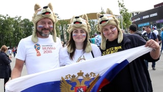 fans smincads e cun bandiera russa