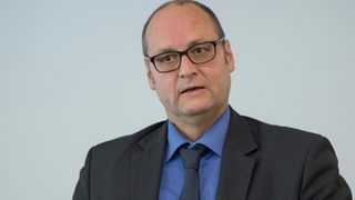 Jürg Röthlisberger, directur da l'uffizi federal per vias Astra. Jürg Röthlisberger, directur da l'uffizi federal per vias Astra.