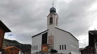 La baselgia catolica da Breil.