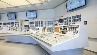 vista en la stanza da controlla da l'ovra atomara Mühleberg