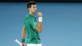 Novak Djokovic durant il turnier cunter Thiem.