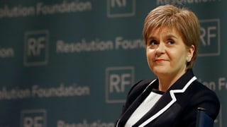 Purtret da Nicola Sturgeon. 
