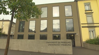 Fatschada da l'uni da Friburg