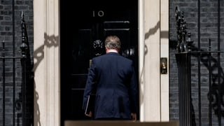 David Cameron ha gist annnuzià da sa retrair sco primminister l'october. 