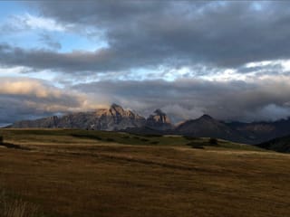 Seraina Cavelti giauda la bella vista er senza preda.