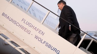 Sigmar Gabriel parta en direcziun Paris. 