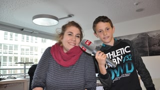 purtret d'in uffant che fa intervista