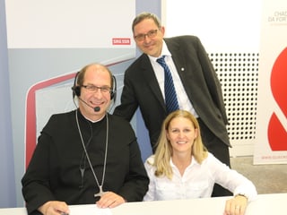 Vigeli Monn - avat Claustra Mustér; Martin Jäger - president da la regenza grischuna; CLaudia Cathomen - manadra da la centrala da rimnada da la Chadaina da Fortuna a Cuira.