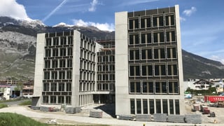 Plazzal dal nov edifizi ordadora. 