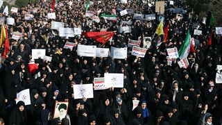 Demonstrants.