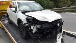 L'auto è donnegià dal tuttafatg. 