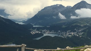 vista da Muottas Muragl sin l'Engiadina