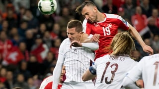 Josip Drmic fa in bellezza goal cun il chau.