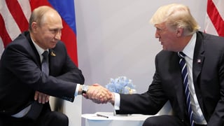 Putin e Trump dattan il maun. Putin e Trump dattan il maun.