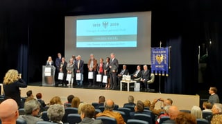 Il mund dals funcziunaris ed onorevoles: Il congres da la Societât Filologjiche Furlane ad Udine.