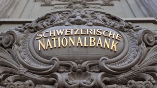 L'inscripziun "Schweizerische Nationalbank" vid la banca a Turitg.