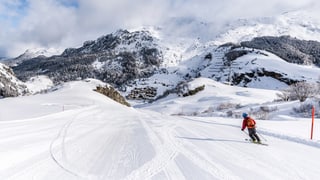 In skiunz sin ina pista
