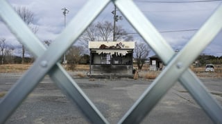 10 onns suenter la catastrofa è Fukushima daventà in plazzal ubain in lieu da spierts.
