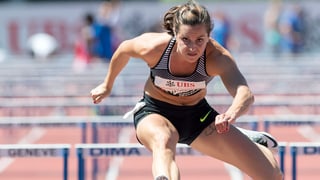 Clélia Rard-Reuse qua en acziun al campiunadi svizzer d'atletica leva a Genevra.