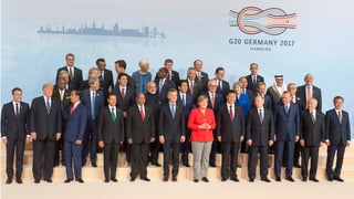 Els tus en posiziun da fotografia. Els tus en posiziun da fotografia.