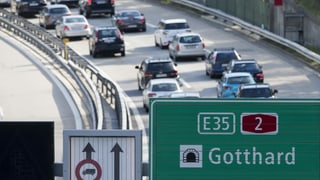 purtret d'ina colonna al Gottard. purtret d'ina colonna al Gottard.