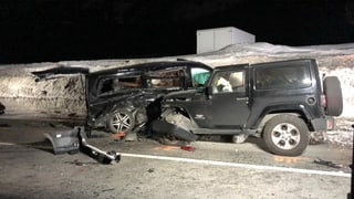 Purtret dals dus autos destruids. 