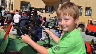 mat sin tractor